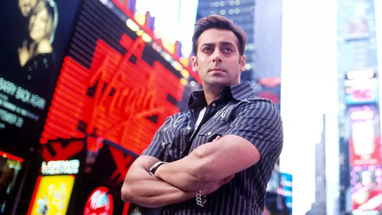 Jaan-E-Mann: Let's Fall in Love Again Backdrop