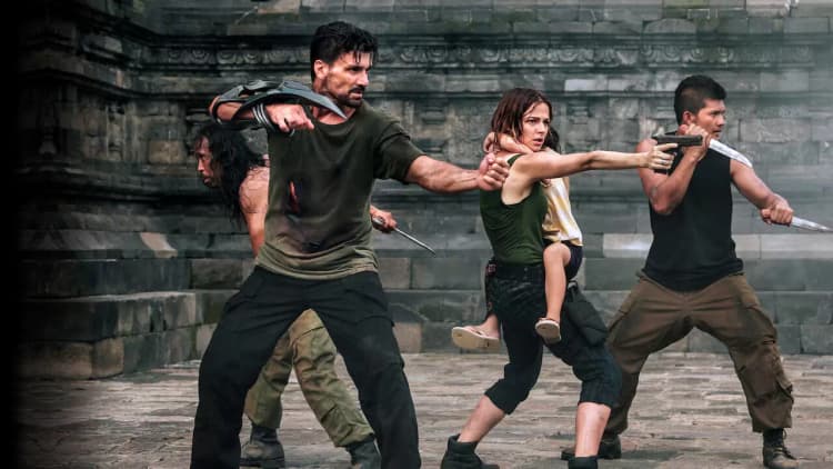 Beyond Skyline Poster