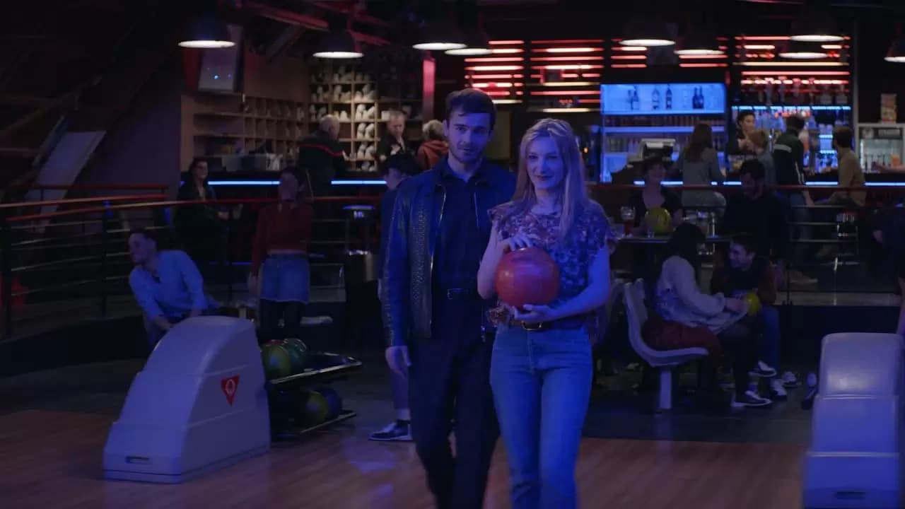 Bowling Saturne Backdrop