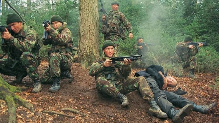 Dog Soldiers Poster