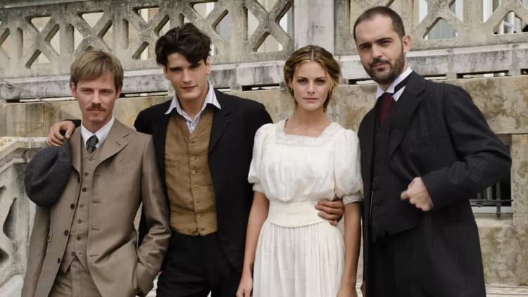Gran Hotel Poster