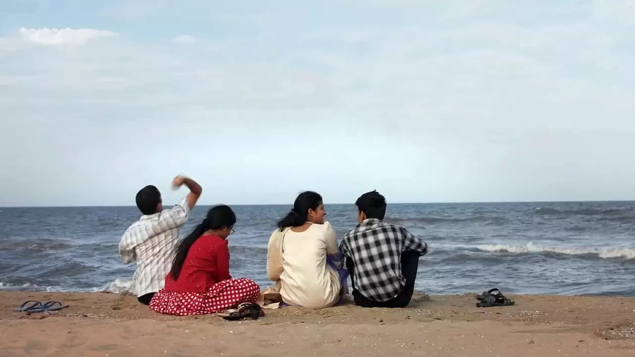 Mudhal Nee Mudivum Nee Backdrop