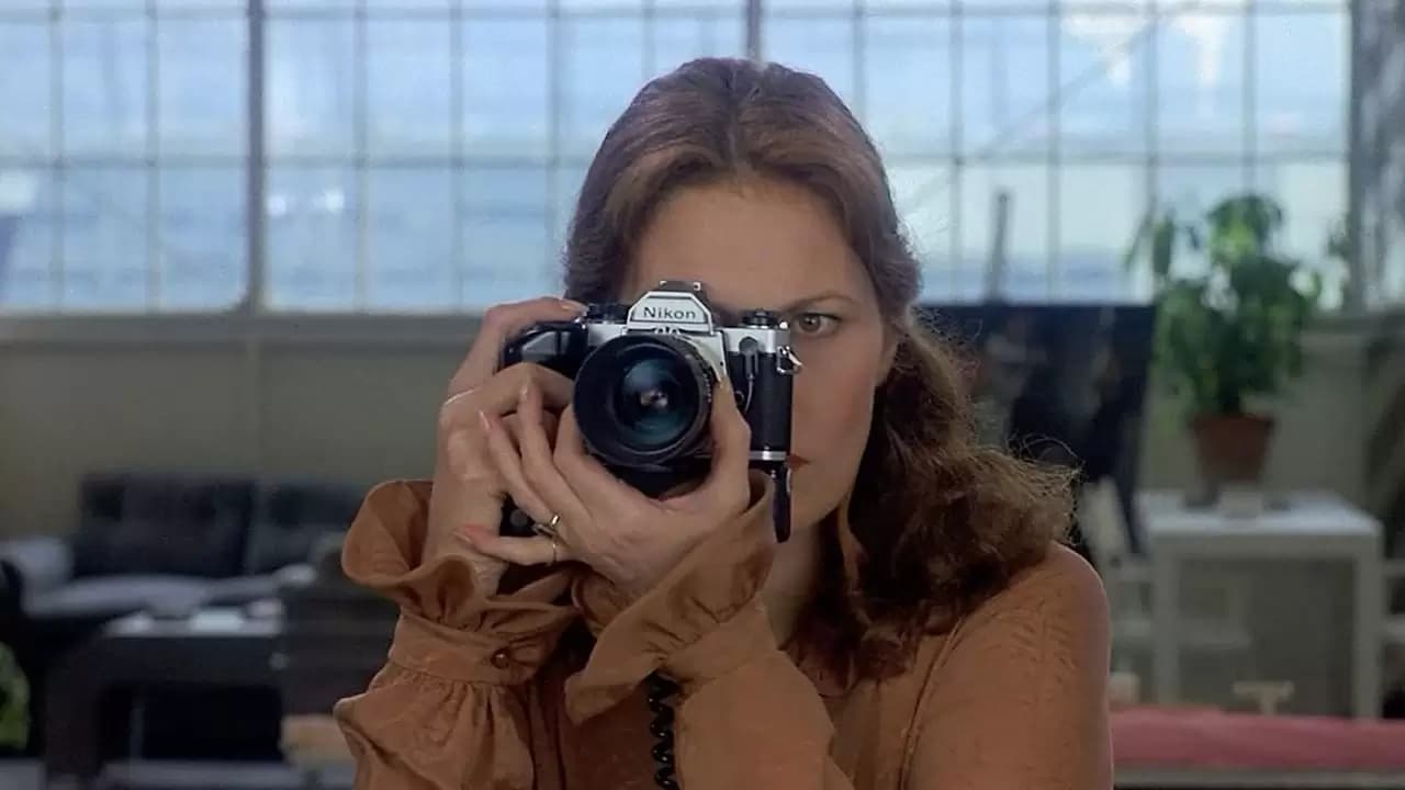 Eyes of Laura Mars Backdrop