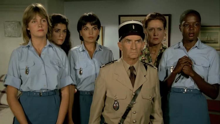 The Gendarme and the Gendarmettes Poster
