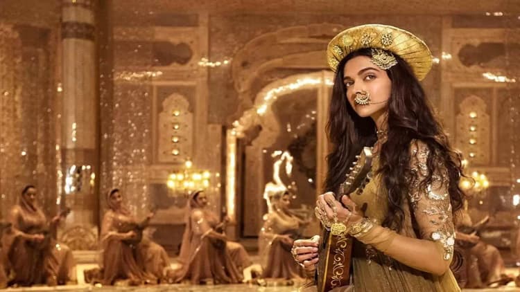 Bajirao Mastani Poster