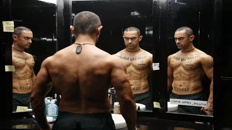Ghajini Poster