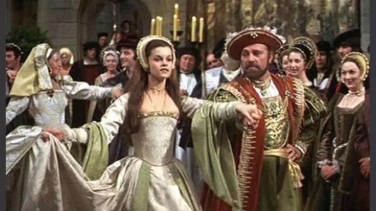 Anne of the Thousand Days Poster