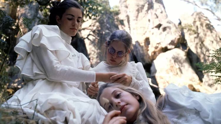 Picnic at Hanging Rock Poster