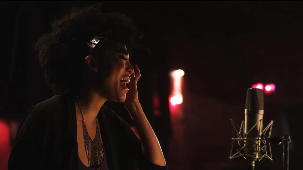 20 Feet from Stardom Backdrop