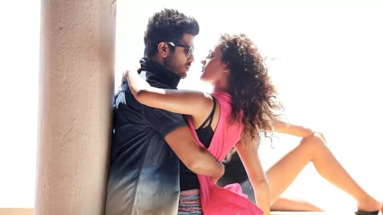 Run Raja Run Poster