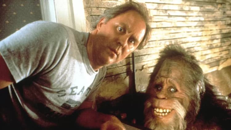 Harry and the Hendersons Poster