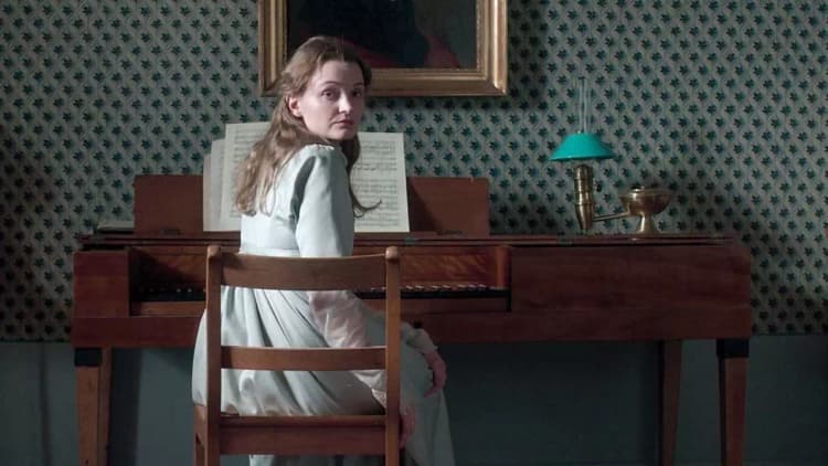 Amour Fou Poster