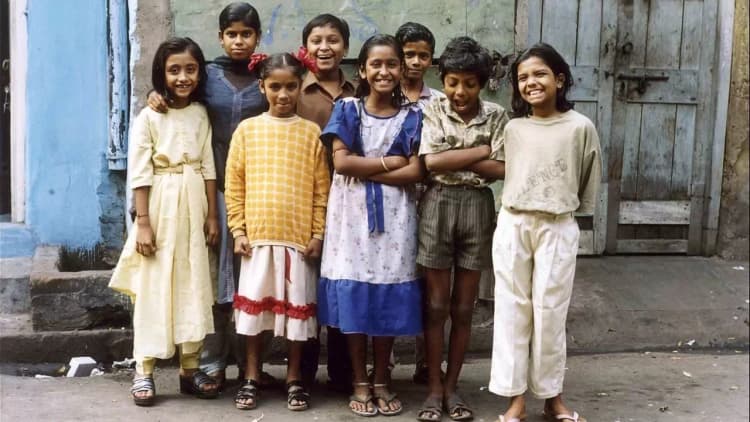 Born Into Brothels: Calcutta's Red Light Kids Poster