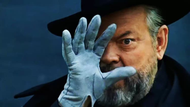 Magician: The Astonishing Life and Work of Orson Welles Poster