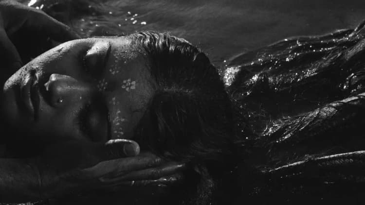 A River Called Titas Poster