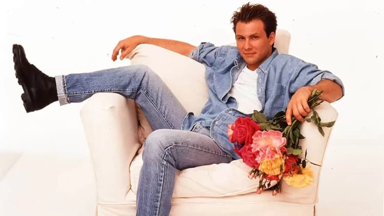 Bed of Roses Poster