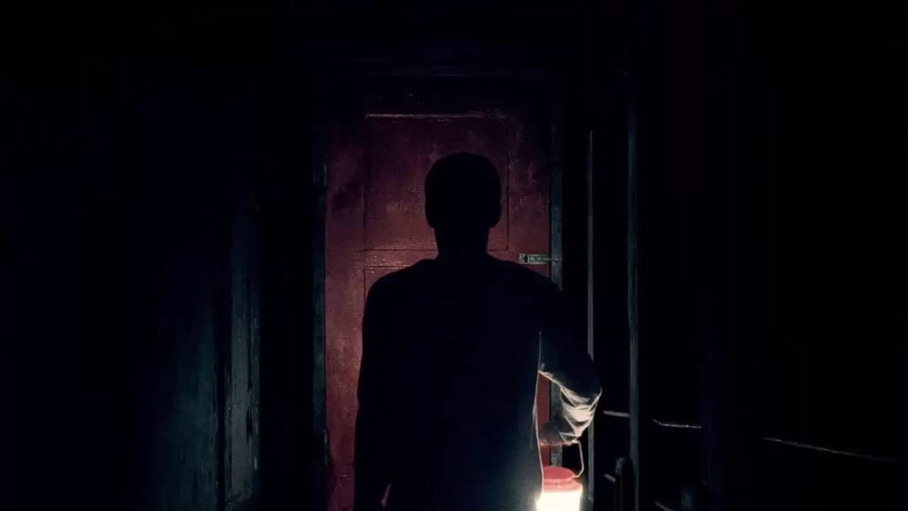 It Comes at Night Backdrop