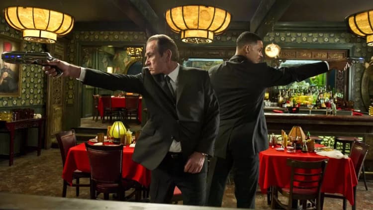 Men in Black 3 Poster