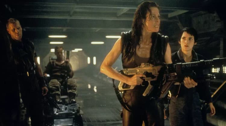 Alien: Resurrection Poster