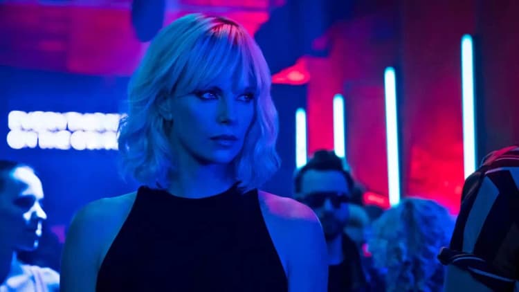 Atomic Blonde Poster