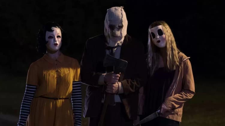 The Strangers: Prey at Night Poster