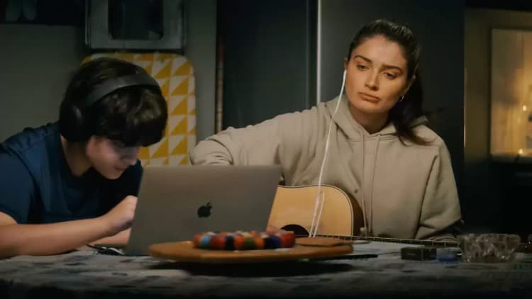 Flora and Son Poster