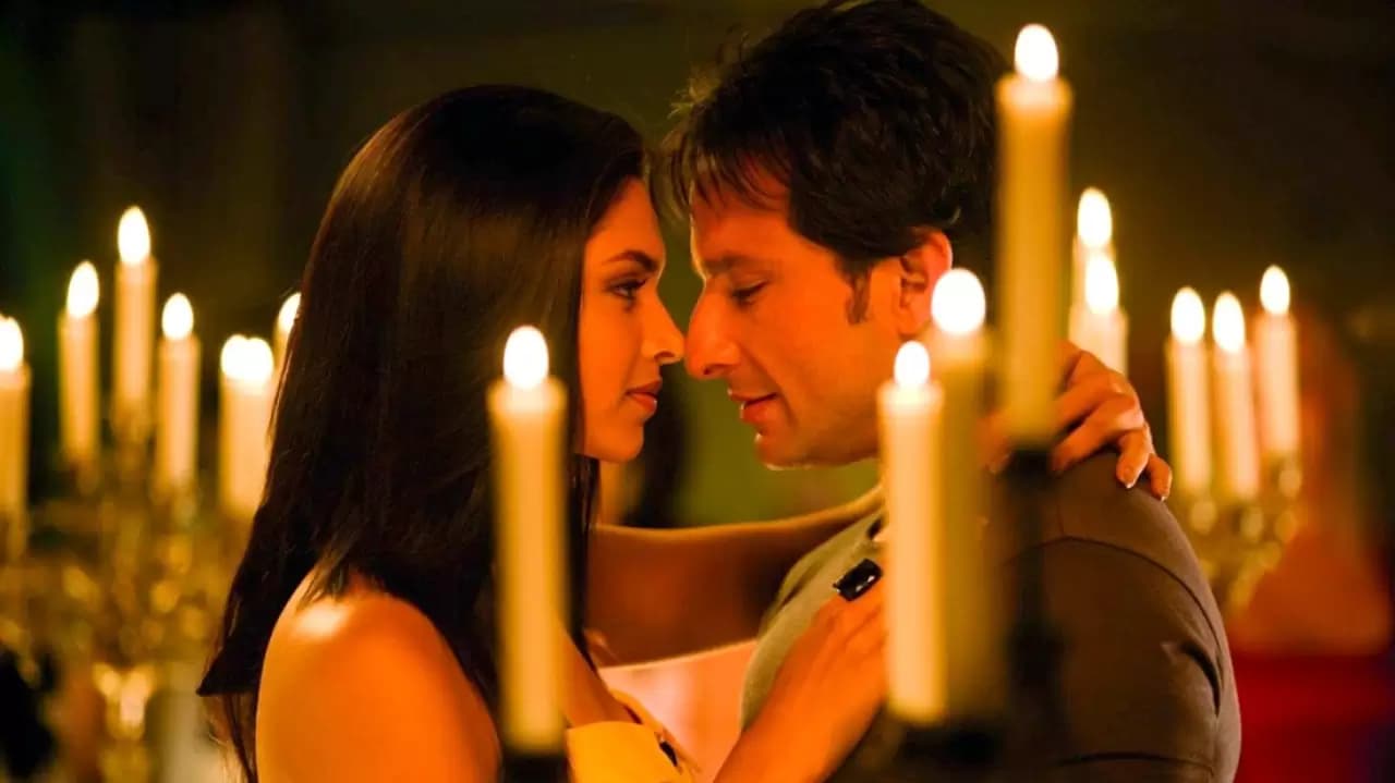 Love Aaj Kal Backdrop